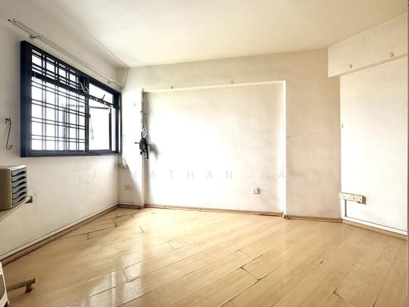 690D Choa Chu Kang Crescent, 690D Choa Chu Kang Crescent, Dairy Farm / Bukit Panjang / Choa Chu Kang, 3 Bedrooms, 980 sqft, HDB Flat For Sale, by Jonathan Tay, 500286037 - PropertyGuru.com.sg
