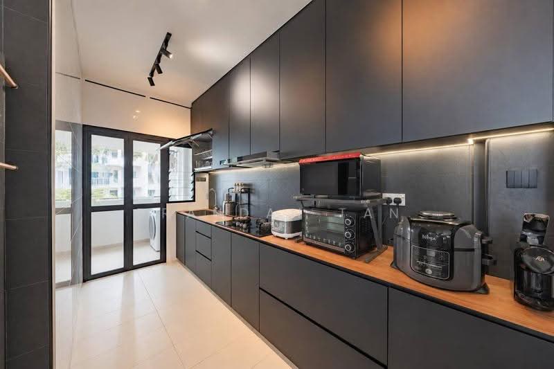413B Northshore Drive, 413B Northshore Drive, Hougang / Punggol / Sengkang, 3 Bedrooms, 1,012 sqft, HDB Flat For Sale, by Brandan Tan, 500286047 - Kitchen - PropertyGuru.com.sg