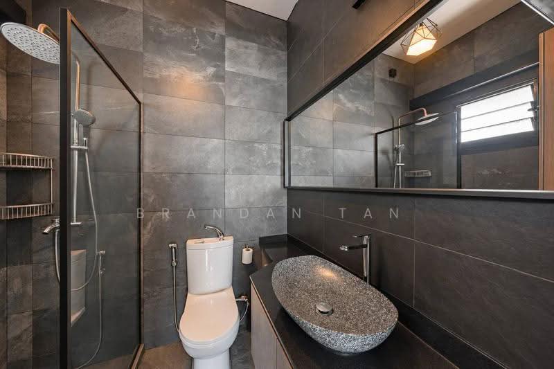 413B Northshore Drive, 413B Northshore Drive, Hougang / Punggol / Sengkang, 3 Bedrooms, 1,012 sqft, HDB Flat For Sale, by Brandan Tan, 500286047 - Bathroom - PropertyGuru.com.sg