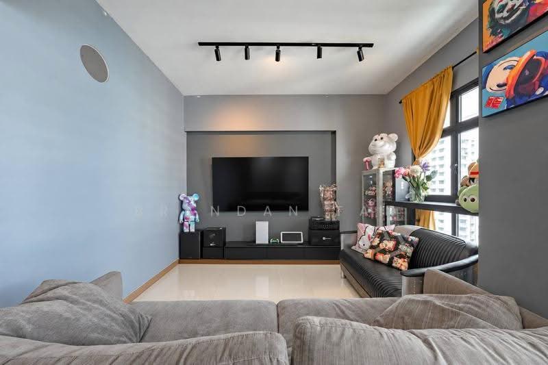 413B Northshore Drive, 413B Northshore Drive, Hougang / Punggol / Sengkang, 3 Bedrooms, 1,012 sqft, HDB Flat For Sale, by Brandan Tan, 500286047 - Living Room - PropertyGuru.com.sg