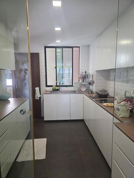 Pinevale, 4 Tampines Street 73, Pasir Ris / Tampines, 3 Bedrooms, 1,293 sqft, Condominium For Sale, by KangLing Beh, 500286058 - Kitchen - PropertyGuru.com.sg