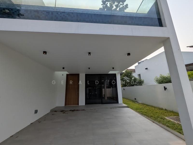Meng Suan Estate, Meng Suan Road, Mandai / Upper Thomson, 1 Bedroom, 1,379 sqft, Corner Terrace For Sale, by Gerald Ong, 500286063 - Car Porch - PropertyGuru.com.sg
