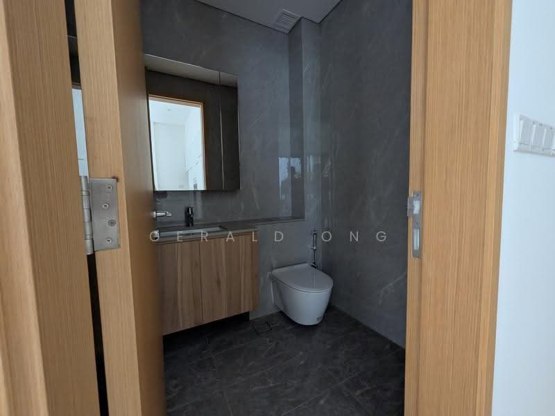 Meng Suan Estate, Meng Suan Road, Mandai / Upper Thomson, 1 Bedroom, 1,379 sqft, Corner Terrace For Sale, by Gerald Ong, 500286063 - Bathroom - PropertyGuru.com.sg