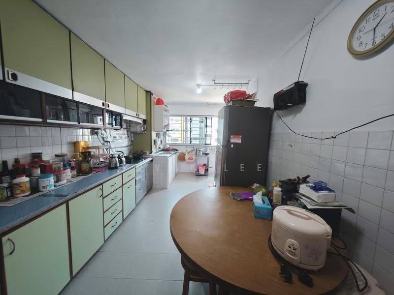 175 Ang Mo Kio Avenue 4, 175 Ang Mo Kio Avenue 4, Ang Mo Kio / Bishan / Thomson, 3 Bedrooms, 980 sqft, HDB Flat For Sale, by Bryan Lee, 500286065 - Kitchen - PropertyGuru.com.sg