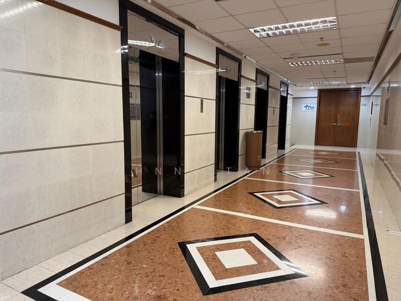 Fortune Centre, 190 Middle Road, Beach Road / Bugis / Rochor, 2,218 sqft, Office For Sale, by Johnny Tang, 500286069 - Corridor - CommercialGuru.com.sg