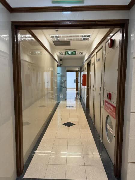 Fortune Centre, 190 Middle Road, Beach Road / Bugis / Rochor, 2,218 sqft, Office For Sale, by Johnny Tang, 500286069 - Corridor - CommercialGuru.com.sg