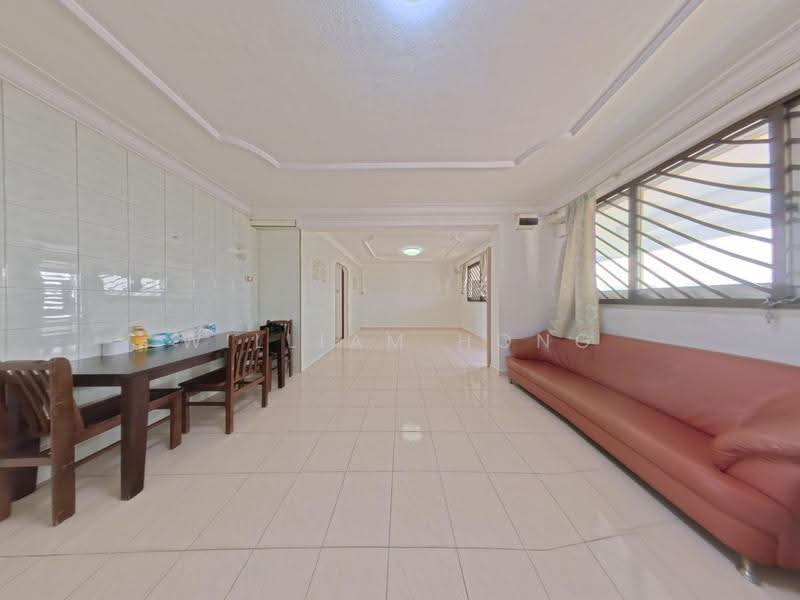 246 Bangkit Road, 246 Bangkit Road, Dairy Farm / Bukit Panjang / Choa Chu Kang, 3 Bedrooms, 1,119 sqft, HDB Flat For Sale, by William Hong, 500286073 - Living Room - PropertyGuru.com.sg