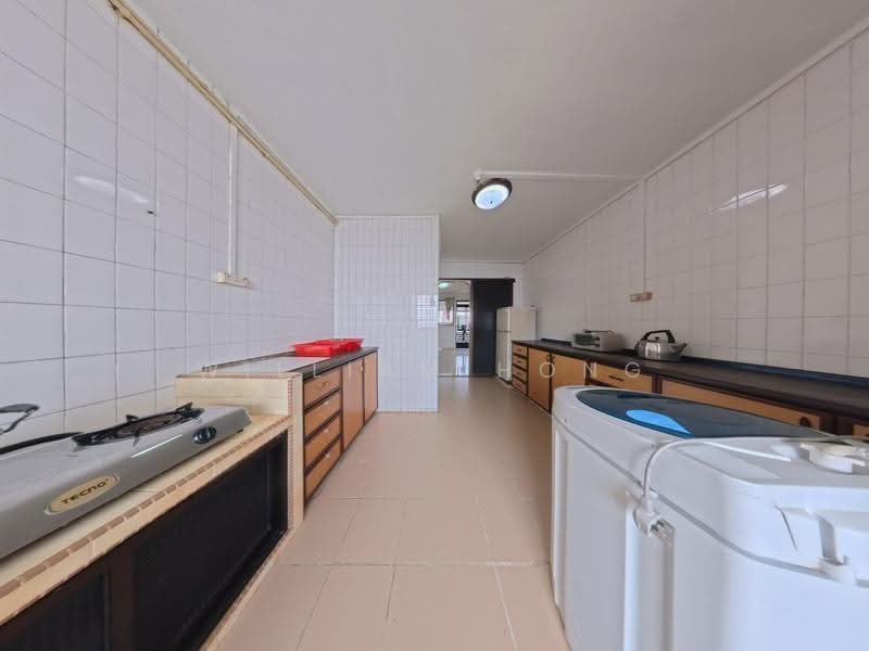 246 Bangkit Road, 246 Bangkit Road, Dairy Farm / Bukit Panjang / Choa Chu Kang, 3 Bedrooms, 1,119 sqft, HDB Flat For Sale, by William Hong, 500286073 - Kitchen - PropertyGuru.com.sg