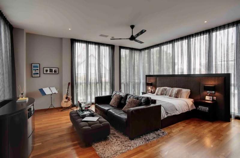 Frankel Estate, Siglap View, East Coast / Marine Parade, 4 Bedrooms, 5,500 sqft, Semi-Detached House For Rent, by Veronica Tan, 500286074 - Bedroom - PropertyGuru.com.sg