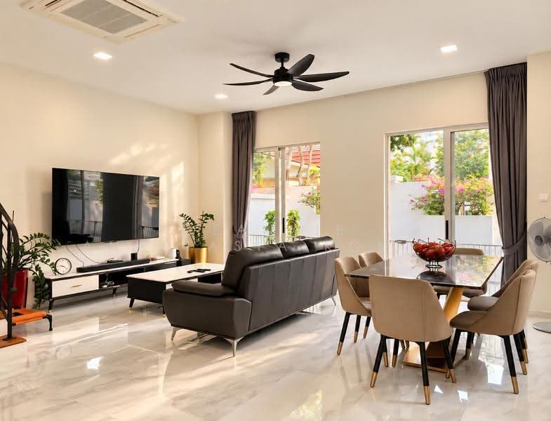 Renovated 3 Storey Corner-T @ Woodgrove View, Woodgrove Walk, Woodgrove Ave, Cedar, Marsiling MRT, Marsiling, Woodgrove, Seletar / Yio Chu Kang, 5 Bedrooms, 3,225 sqft, Corner Terrace For Sale, by Jeannie Anastasia Koe 高晶晶, 500286089 - Living Room - PropertyGuru.com.sg