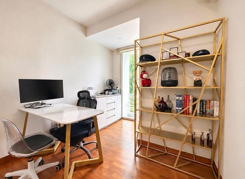 Renovated 3 Storey Corner-T @ Woodgrove View, Woodgrove Walk, Woodgrove Ave, Cedar, Marsiling MRT, Marsiling, Woodgrove, Seletar / Yio Chu Kang, 5 Bedrooms, 3,225 sqft, Corner Terrace For Sale, by Jeannie Anastasia Koe 高晶晶, 500286089 - PropertyGuru.com.sg