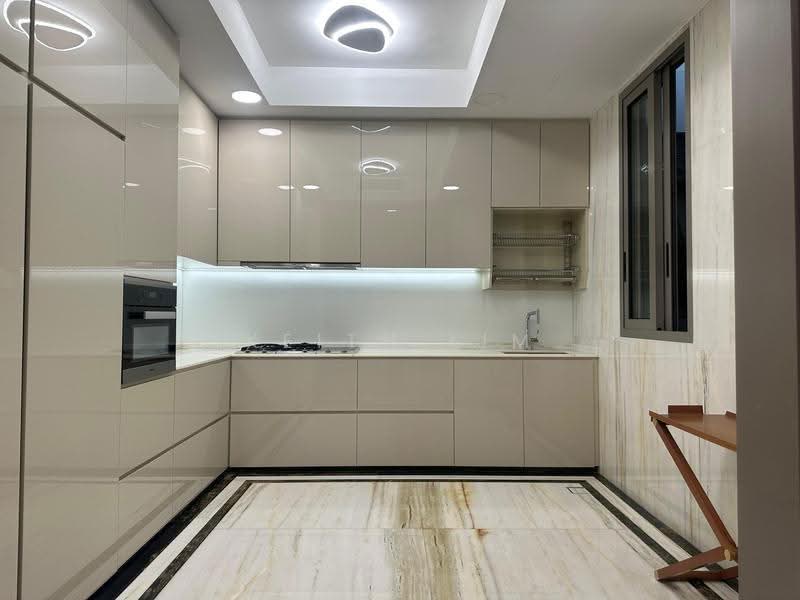 The Laurels @ Cairnhill Road, 38 Cairnhill Road, Orchard / River Valley, 4 Bedrooms, 3,853 sqft, Condominium For Sale, by Keith Lim, 500286094 - Kitchen - PropertyGuru.com.sg