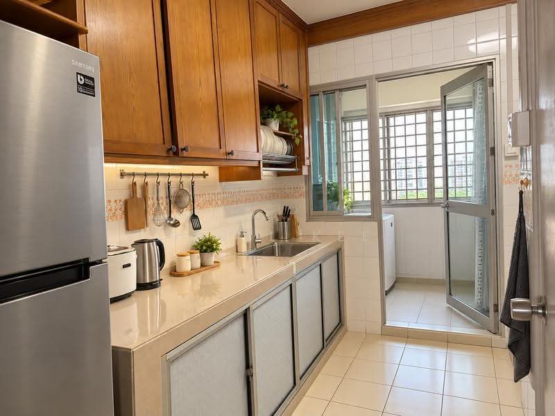 442 Choa Chu Kang Avenue 4, 442 Choa Chu Kang Avenue 4, Dairy Farm / Bukit Panjang / Choa Chu Kang, 3 Bedrooms, 980 sqft, HDB Flat For Sale, by Hazel Kee, 500286095 - Kitchen - AI Decluttered - PropertyGuru.com.sg