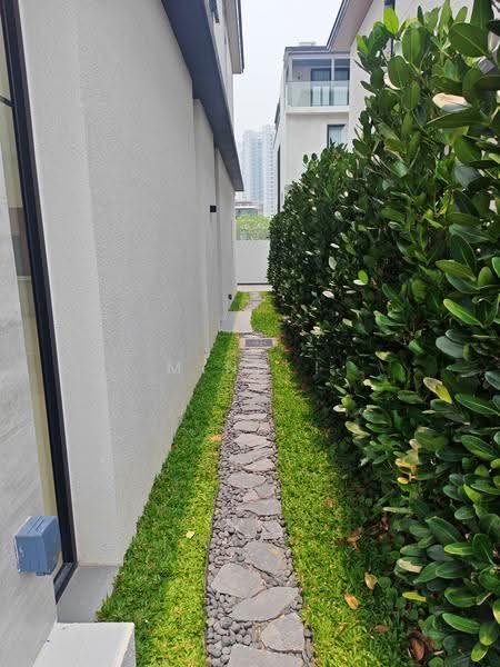 BRAND NEW 2.5STRY WITH BASEMENT GOODMAN!, Goodman / Bournemouth Road, East Coast / Marine Parade, 6 Bedrooms, 8,800 sqft, Bungalow House For Sale, by Ming !, 500286100 - Exterior - PropertyGuru.com.sg