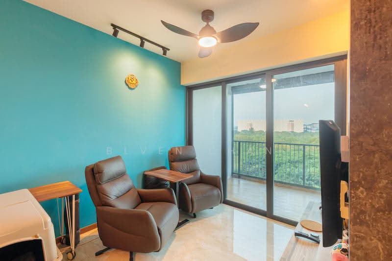 Kingsford Waterbay, 76 Upper Serangoon View, Hougang / Punggol / Sengkang, 2 Bedrooms, 678 sqft, Condominium For Sale, by Blven Chan, 500286108 - Living Room - PropertyGuru.com.sg