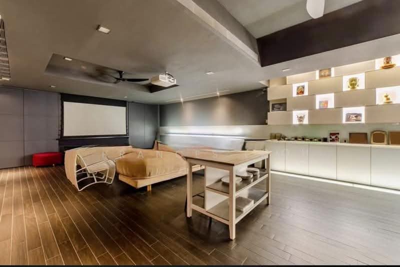 Jalan Elok, Orchard, River Valley, Orchard, Orchard / River Valley, 5 Bedrooms, 6,600 sqft, Corner Terrace For Sale, by Frances Lim, 500286117 - Family area - PropertyGuru.com.sg
