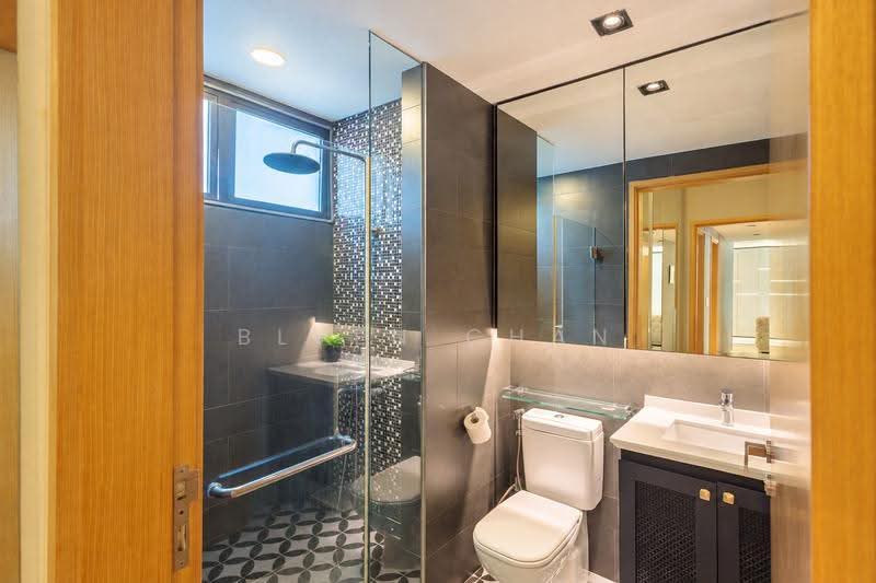 Parc Olympia, 64 Flora Drive, Changi Airport / Changi Village, 4 Bedrooms, 1,733 sqft, Condominium For Sale, by Blven Chan, 500286118 - Bathroom - PropertyGuru.com.sg