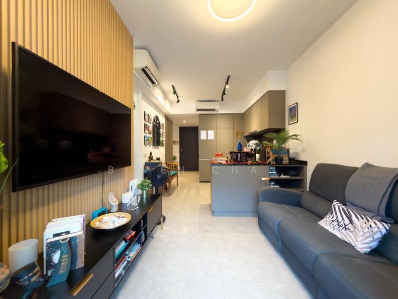 Park Colonial, 6 Woodleigh Lane, Macpherson / Potong Pasir, 2 Bedrooms, 678 sqft, Condominium For Sale, by Blven Chan, 500286122 - Living Room - PropertyGuru.com.sg