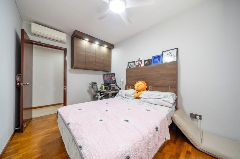 Rio Vista, 16 Upper Serangoon View, Hougang / Punggol / Sengkang, 4 Bedrooms, 1,378 sqft, Condominium For Sale, by Christopher Lee BH, 500286127 - Bedroom - PropertyGuru.com.sg