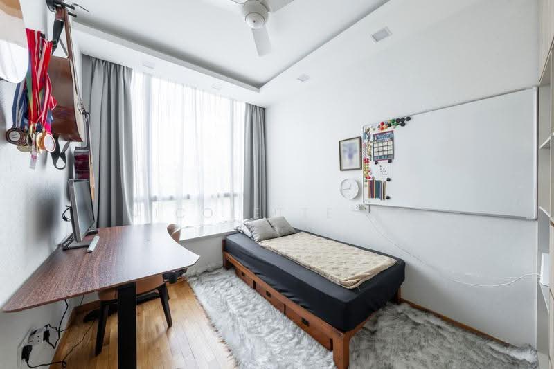 The Sea View, 33 Amber Road, East Coast / Marine Parade, 3 Bedrooms, 1,410 sqft, Condominium For Sale, by Nicolette Ho, 500286128 - Bedroom - PropertyGuru.com.sg