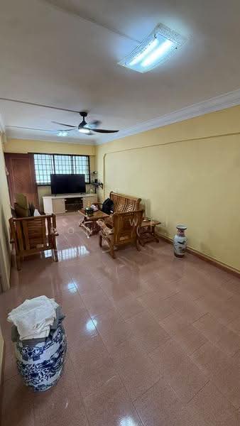 914 Tampines Street 91, 914 Tampines Street 91, Pasir Ris / Tampines, 2 Bedrooms, 73 sqft, HDB Flat For Sale, by Soo Wei Rong (Kris), 500286131 - Living Room - PropertyGuru.com.sg
