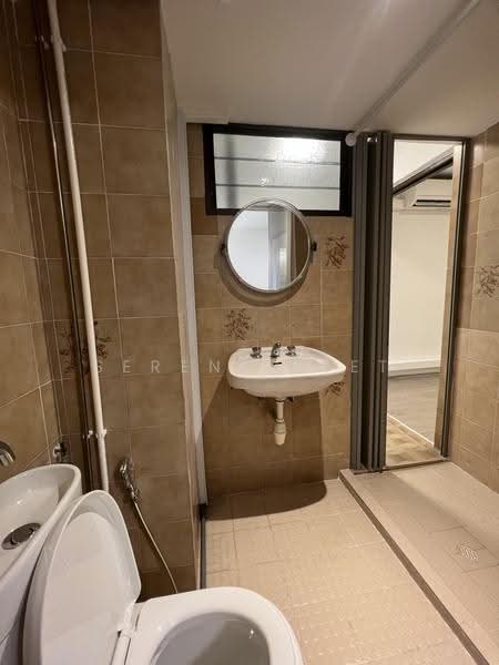 Chancery Court, 36A Dunearn Road, Newton / Novena, 3 Bedrooms, 2,271 sqft, Condominium For Rent, by Serene Seet, 500286138 - Bathroom - PropertyGuru.com.sg