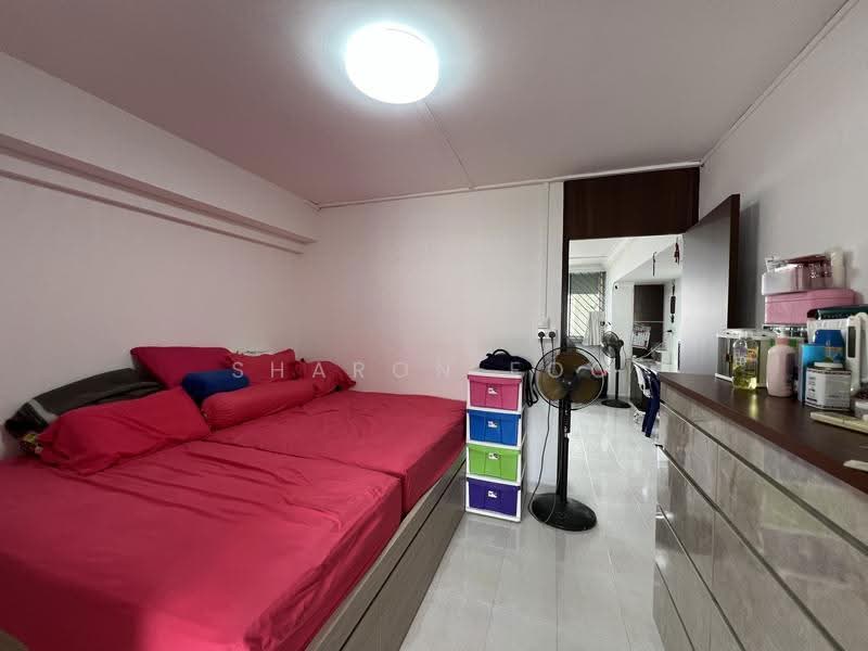 401 Serangoon Avenue 1, 401 Serangoon Avenue 1, Hougang / Punggol / Sengkang, 3 Bedrooms, 1,023 sqft, HDB Flat For Sale, by Sharon Foo, 500286147 - Bedroom 2 - PropertyGuru.com.sg