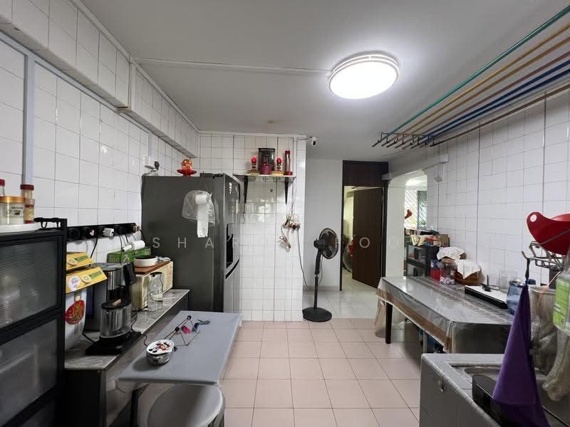 401 Serangoon Avenue 1, 401 Serangoon Avenue 1, Hougang / Punggol / Sengkang, 3 Bedrooms, 1,023 sqft, HDB Flat For Sale, by Sharon Foo, 500286147 - Kitchen - PropertyGuru.com.sg
