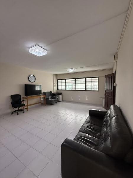 142 Lorong Ah Soo, 142 Lorong Ah Soo, Hougang / Punggol / Sengkang, 3 Bedrooms, 1,108 sqft, HDB Flat For Rent, by Ben Lee, 500286150 - Living Room - PropertyGuru.com.sg