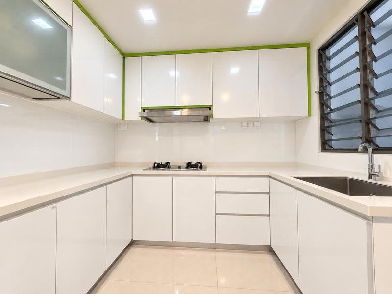 The Linc, 7 Lincoln Road, Newton / Novena, 3 Bedrooms, 1,281 sqft, Condominium For Rent, by Leia Chua, 500286155 - Kitchen - PropertyGuru.com.sg