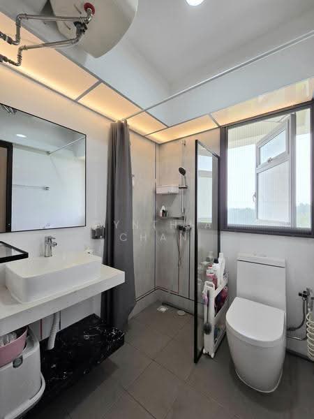 656A Punggol East, Punggol East, 1 Bedroom, 409 sqft, HDB Flat For Rent, by Cynthia Chan, 500286160 - Bathroom - PropertyGuru.com.sg