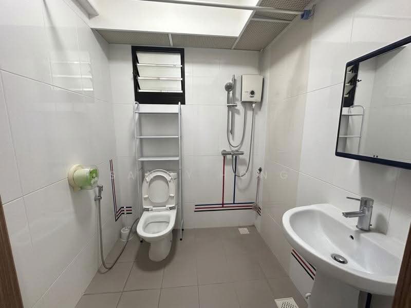 467C Bukit Batok West Avenue 9, 467C Bukit Batok West Avenue 9, Dairy Farm / Bukit Panjang / Choa Chu Kang, 1 Bedroom, 505 sqft, HDB Flat For Sale, by Sandy Hong, 500286161 - Bathroom - PropertyGuru.com.sg