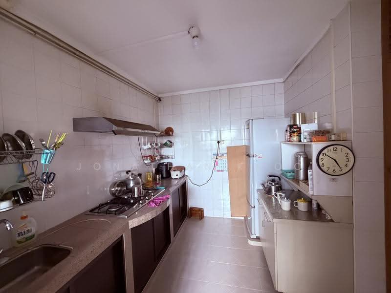613A Bedok Reservoir Road, 613A Bedok Reservoir Road, Bedok / Upper East Coast, 3 Bedrooms, 1,098 sqft, HDB Flat For Sale, by Jonathan Khoo, 500286164 - Kitchen - PropertyGuru.com.sg