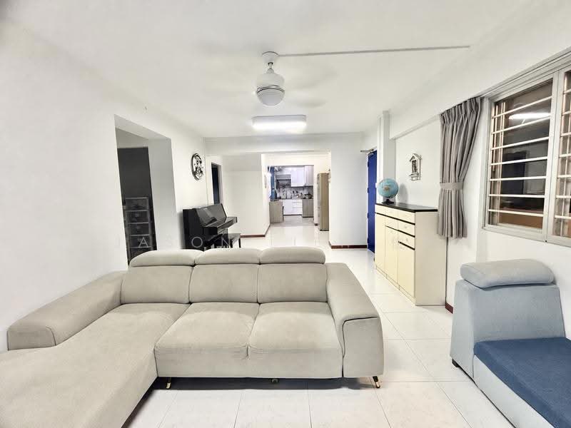 666 Jalan Damai, 666 Jalan Damai, Eunos / Geylang / Paya Lebar, 3 Bedrooms, 1,119 sqft, HDB Flat For Sale, by Jason Liew 俊明, 500286172 - Living Room - PropertyGuru.com.sg