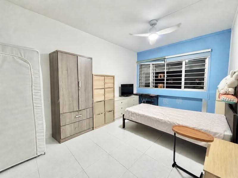 666 Jalan Damai, 666 Jalan Damai, Eunos / Geylang / Paya Lebar, 3 Bedrooms, 1,119 sqft, HDB Flat For Sale, by Jason Liew 俊明, 500286172 - Bedroom - PropertyGuru.com.sg