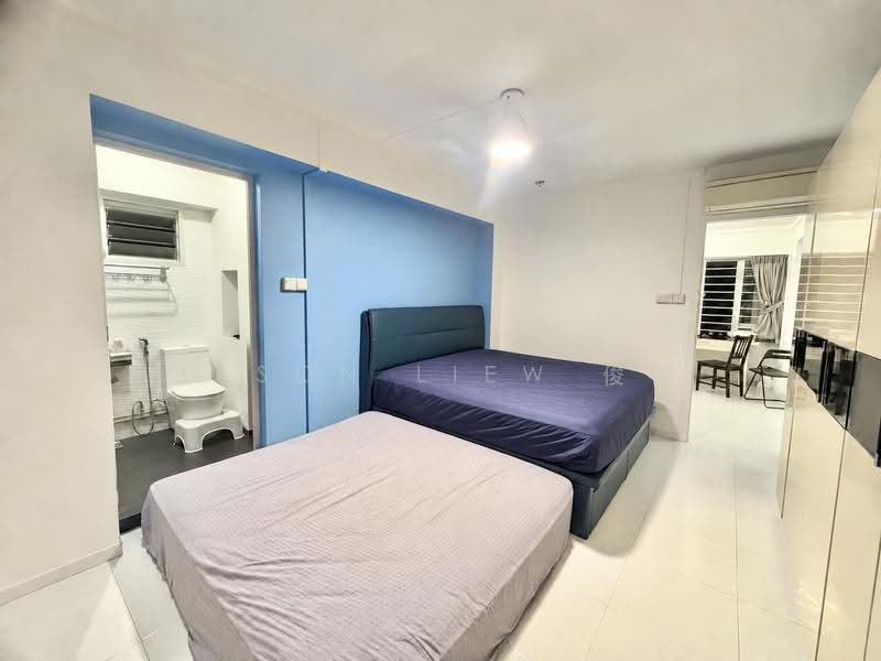 666 Jalan Damai, 666 Jalan Damai, Eunos / Geylang / Paya Lebar, 3 Bedrooms, 1,119 sqft, HDB Flat For Sale, by Jason Liew 俊明, 500286172 - Bedroom - PropertyGuru.com.sg