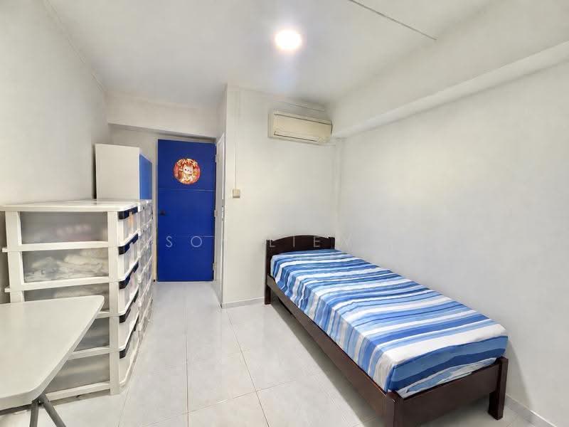 666 Jalan Damai, 666 Jalan Damai, Eunos / Geylang / Paya Lebar, 3 Bedrooms, 1,119 sqft, HDB Flat For Sale, by Jason Liew 俊明, 500286172 - Bedroom - PropertyGuru.com.sg