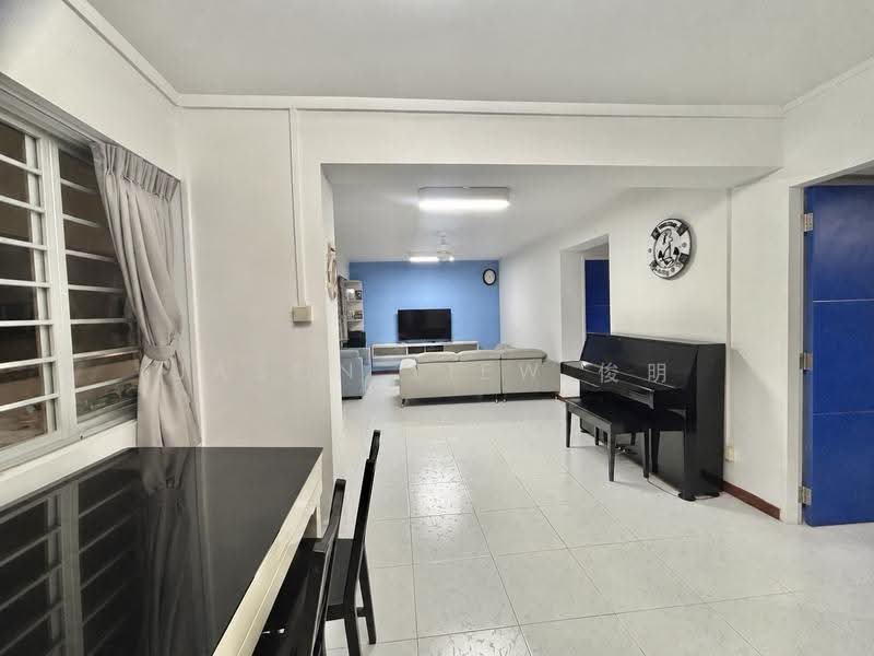 666 Jalan Damai, 666 Jalan Damai, Eunos / Geylang / Paya Lebar, 3 Bedrooms, 1,119 sqft, HDB Flat For Sale, by Jason Liew 俊明, 500286172 - Living Room - PropertyGuru.com.sg