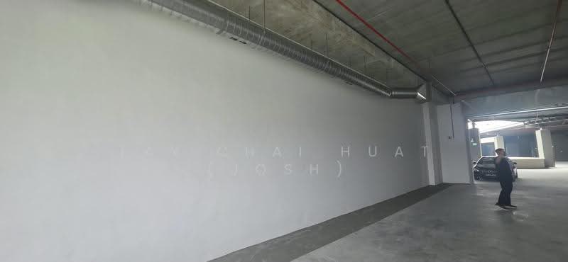 Tampines Connection, 2 Tampines North Drive 4, Pasir Ris / Tampines, 1,927 sqft, Factory / Workshop (B2) For Rent, by Tay Chai Huat (Josh), 500286175 - Car Park - CommercialGuru.com.sg