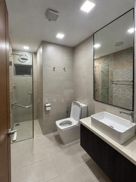 The Florida, 76 Hougang Avenue 7, Hougang / Punggol / Sengkang, 3 Bedrooms, 1,292 sqft, Condominium For Rent, by Jake Tay, 500286177 - PropertyGuru.com.sg