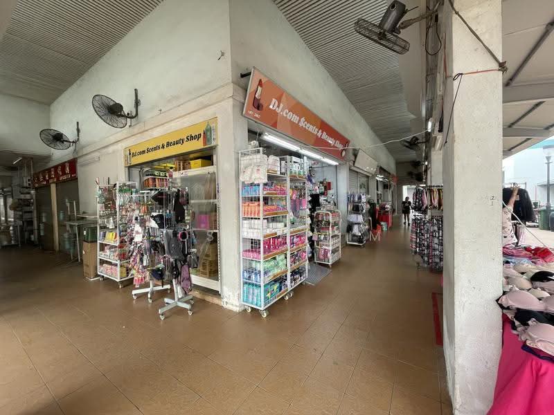 2 storey Corner lot hdb shophouse (next to coffee shop) for rent, 152 serangoon north avenue 1, Ang Mo Kio / Bishan / Thomson, 2,000 sqft, Shop / Shophouse For Rent, by Joseph Lim, 500286180 - CommercialGuru.com.sg
