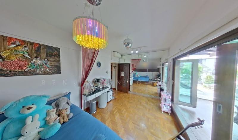 Well Maintained Freehold 3-Storey Terrace, 6 Beds in Avila Terrace, Mariam Way, Changi Airport / Changi Village, 6 Bedrooms, 3,500 sqft, Terraced House For Sale, by Benjamin Chong, 500286183 - Bedroom - PropertyGuru.com.sg
