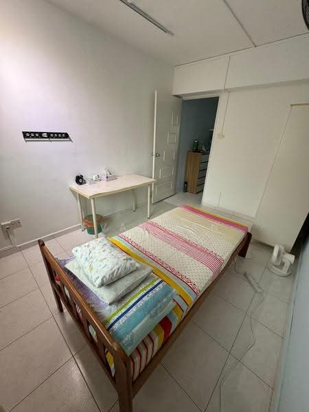 451 Choa Chu Kang Avenue 4, 451 Choa Chu Kang Avenue 4, Dairy Farm / Bukit Panjang / Choa Chu Kang, Room Rental, 120 sqft, HDB Flat For Rent, by Evan Tan, 500286189 - Bedroom - PropertyGuru.com.sg