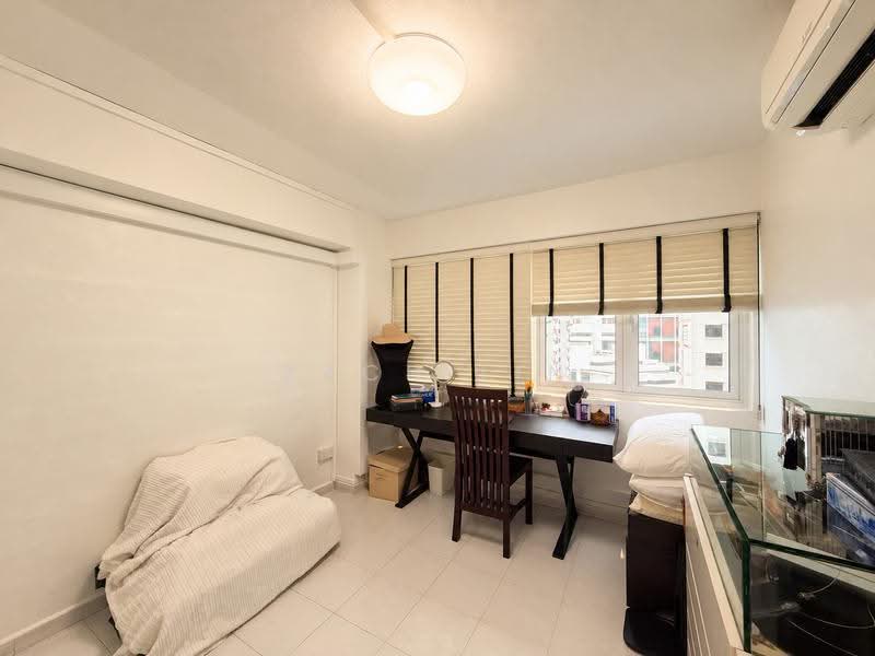 53 Chin Swee Road, 53 Chin Swee Road, Alexandra / Commonwealth, 3 Bedrooms, 829 sqft, HDB Flat For Sale, by Zach Lin, 500286191 - Study - PropertyGuru.com.sg