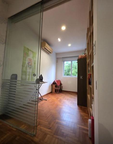 Eaton Park, Gerald Drive, Seletar / Yio Chu Kang, 5 Bedrooms, 2,999 sqft, Semi-Detached House For Sale, by Frederick Cheng, 500286193 - Study - PropertyGuru.com.sg