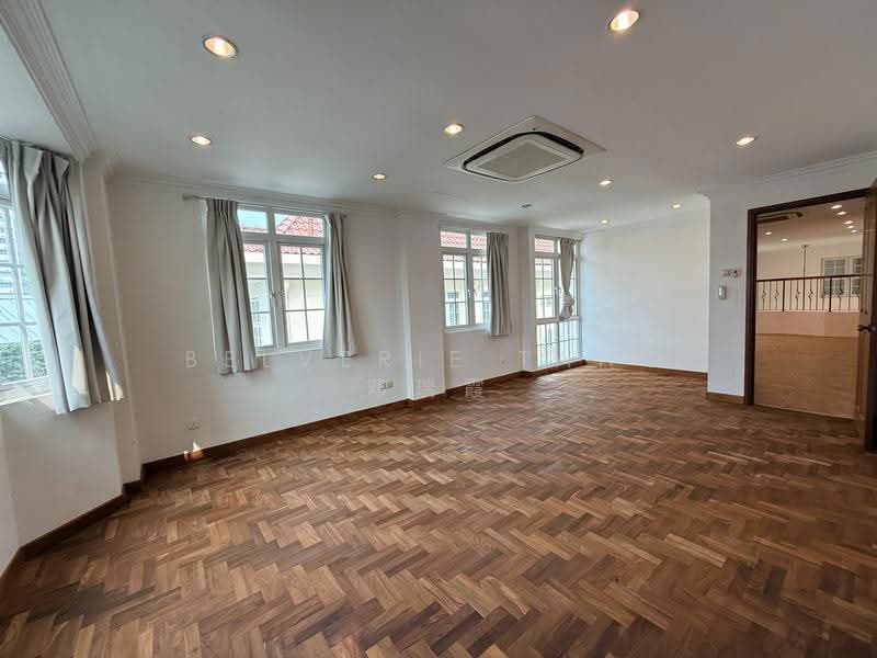 Melrose Drive, Melrose Drive, Sundridge Park, Lynwood Grove, Clifton Vale, Matlock Rise, Cotswold Close, Macpherson / Potong Pasir, 6 Bedrooms, 4,700 sqft, Detached House For Rent, by Belverie Tang 邓瑞霞, 500286194 - Living Room - PropertyGuru.com.sg