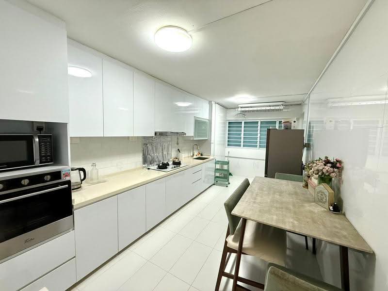 337 Hougang Avenue 7, 337 Hougang Avenue 7, Hougang / Punggol / Sengkang, 3 Bedrooms, 980 sqft, HDB Flat For Rent, by Chris Tan, 500286195 - Kitchen - PropertyGuru.com.sg