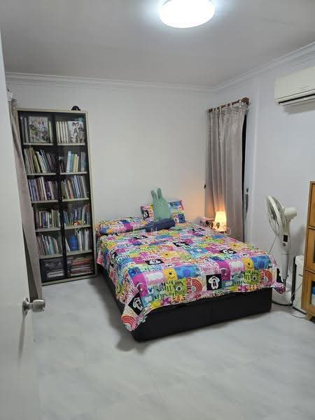 204B Compassvale Drive, 204B Compassvale Drive, Hougang / Punggol / Sengkang, 3 Bedrooms, 1,184 sqft, HDB Flat For Sale, by Karen Neo, 500286199 - Bedroom - PropertyGuru.com.sg