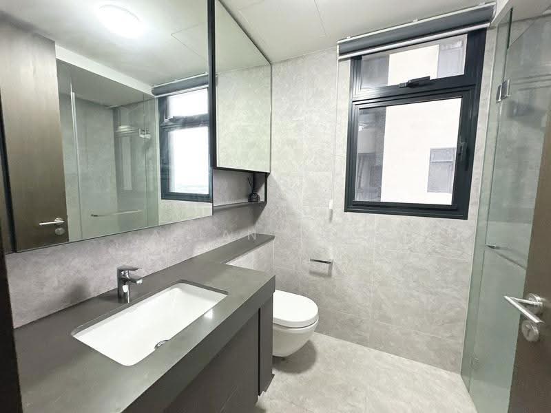 Avenue South Residence, 1 Silat Avenue, Alexandra / Commonwealth, 2 Bedrooms, 732 sqft, Condominium For Sale, by Allan Chen, 500286210 - Bathroom - PropertyGuru.com.sg
