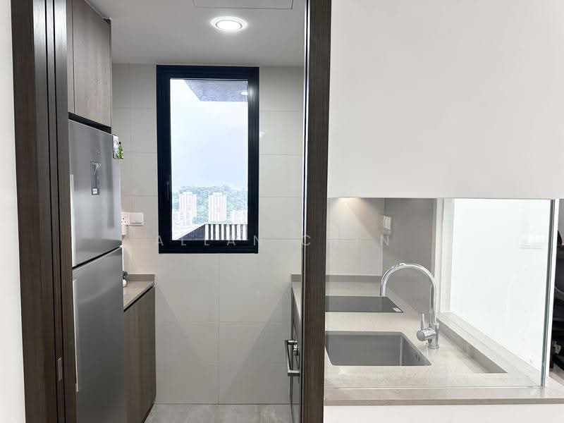 Avenue South Residence, 1 Silat Avenue, Alexandra / Commonwealth, 2 Bedrooms, 732 sqft, Condominium For Sale, by Allan Chen, 500286210 - Kitchen - PropertyGuru.com.sg
